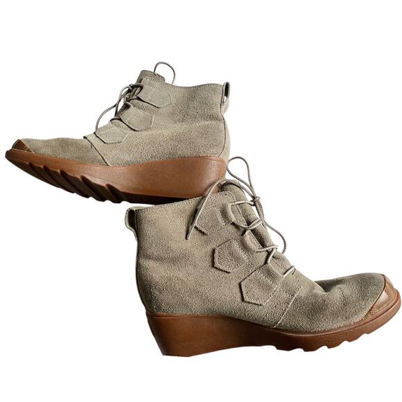 Sorel EUC Toronto Waterproof Lace-Up Wedge Booties - Picture 4 of 5